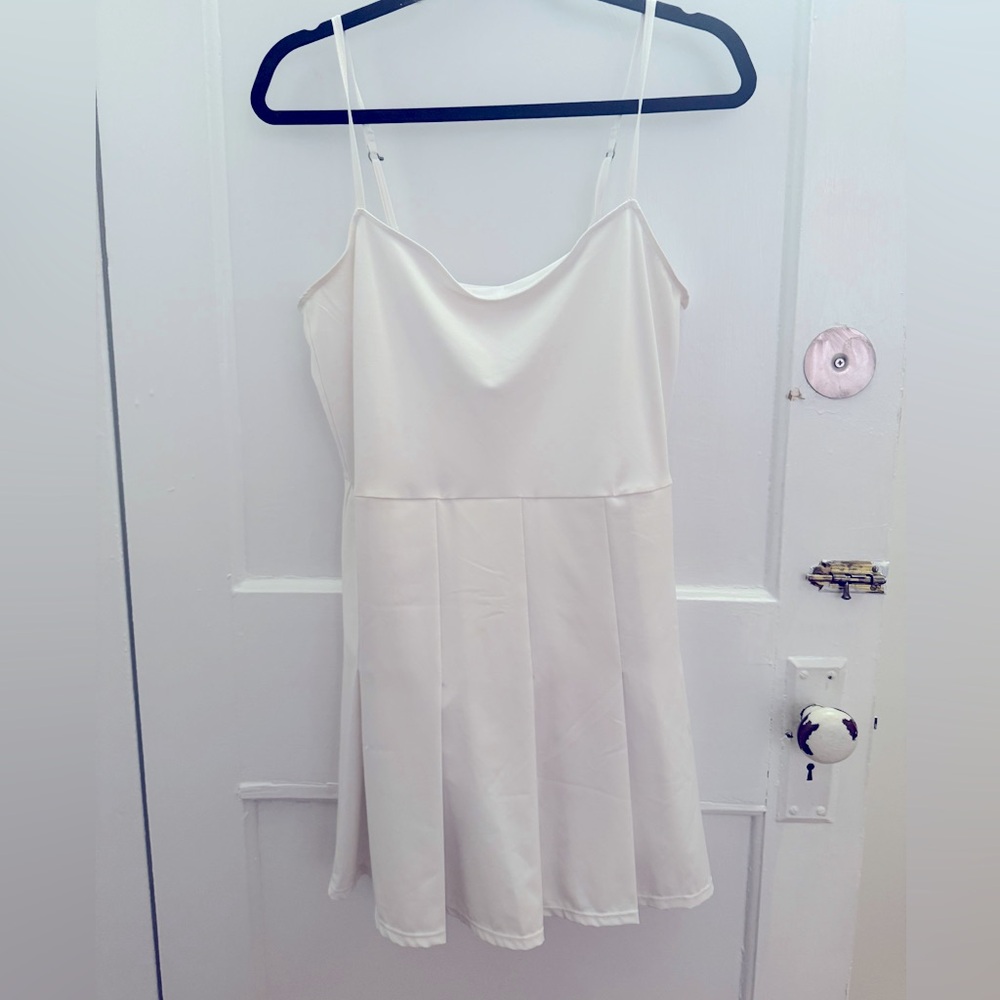 Abercrombie and Fitch active wear pleated dress. Size medium.
